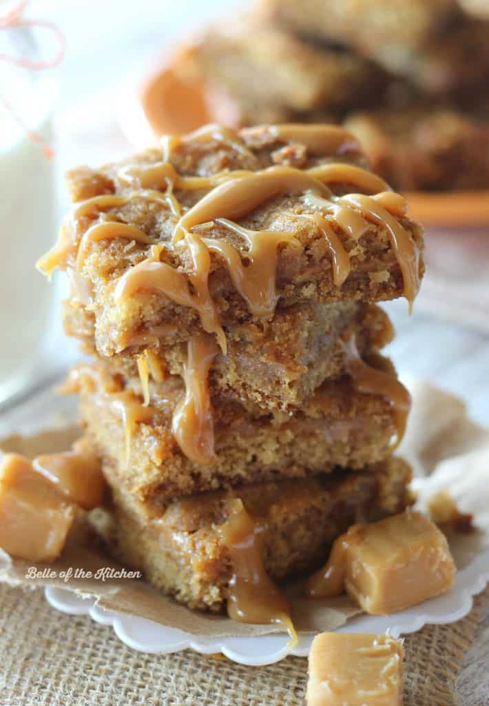 A close up of a stack of caramel bars