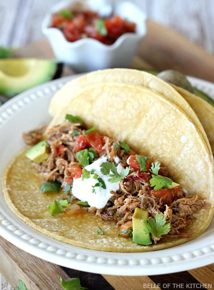 what-sides-to-serve-with-carnitas