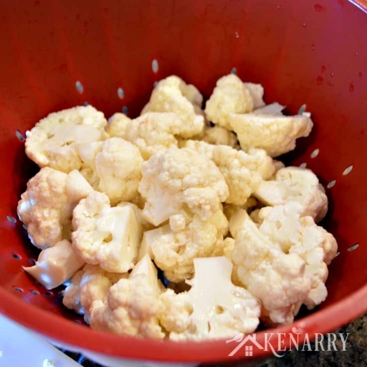 A bowl of food Cauliflower