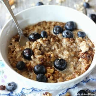 This Blueberry Muffin Oatmeal tastes just like a blueberry muffin! It's sprinkled with a streusel-nut topping, then loaded with juicy fresh blueberries.