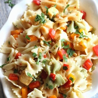 This Easy Pasta Salad is my go-to side dish! This is perfect for barbecues and get-togethers, too. Only 20 minutes to make!