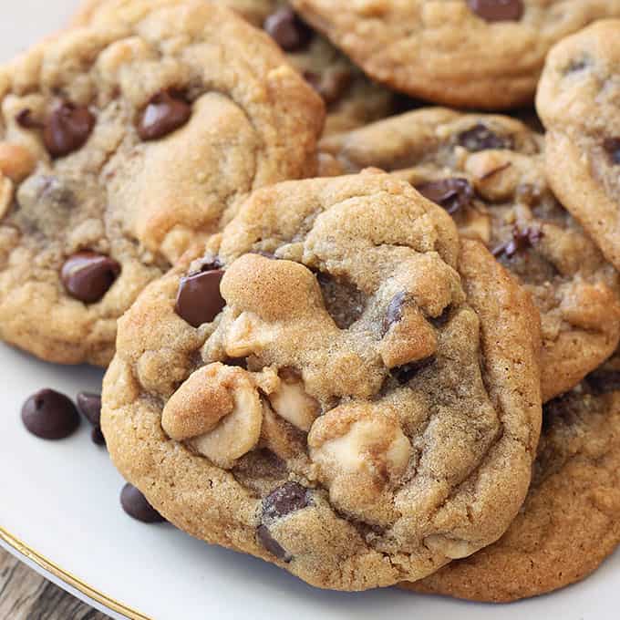 Caramel Chocolate Chip Cookies Square 