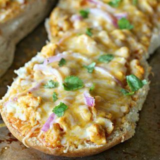 Buffalo Chicken French Bread Pizza -this is SO good and SO easy! Ready in under 15 minutes!