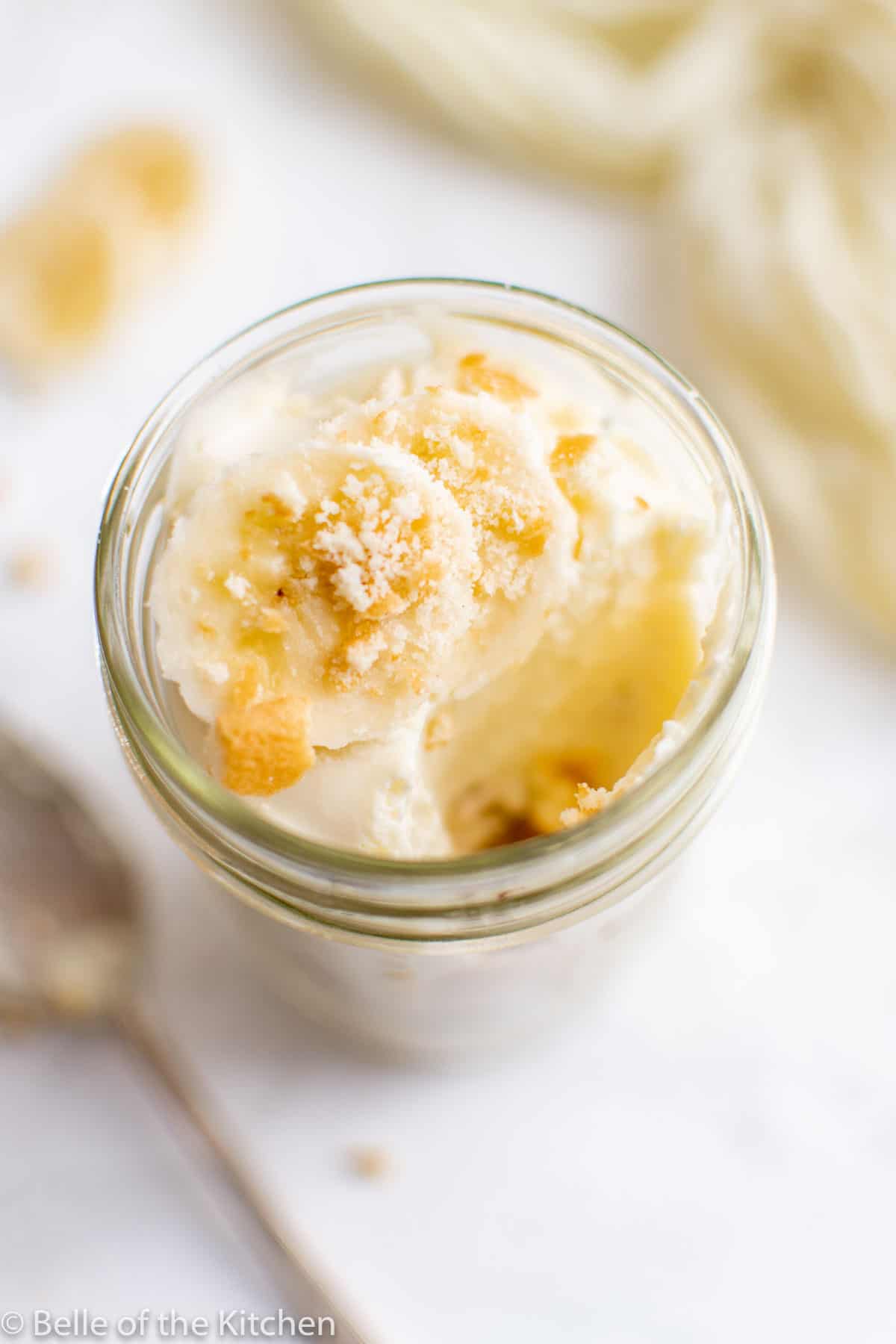 a mason jar of vanilla wafers and whipped cream
