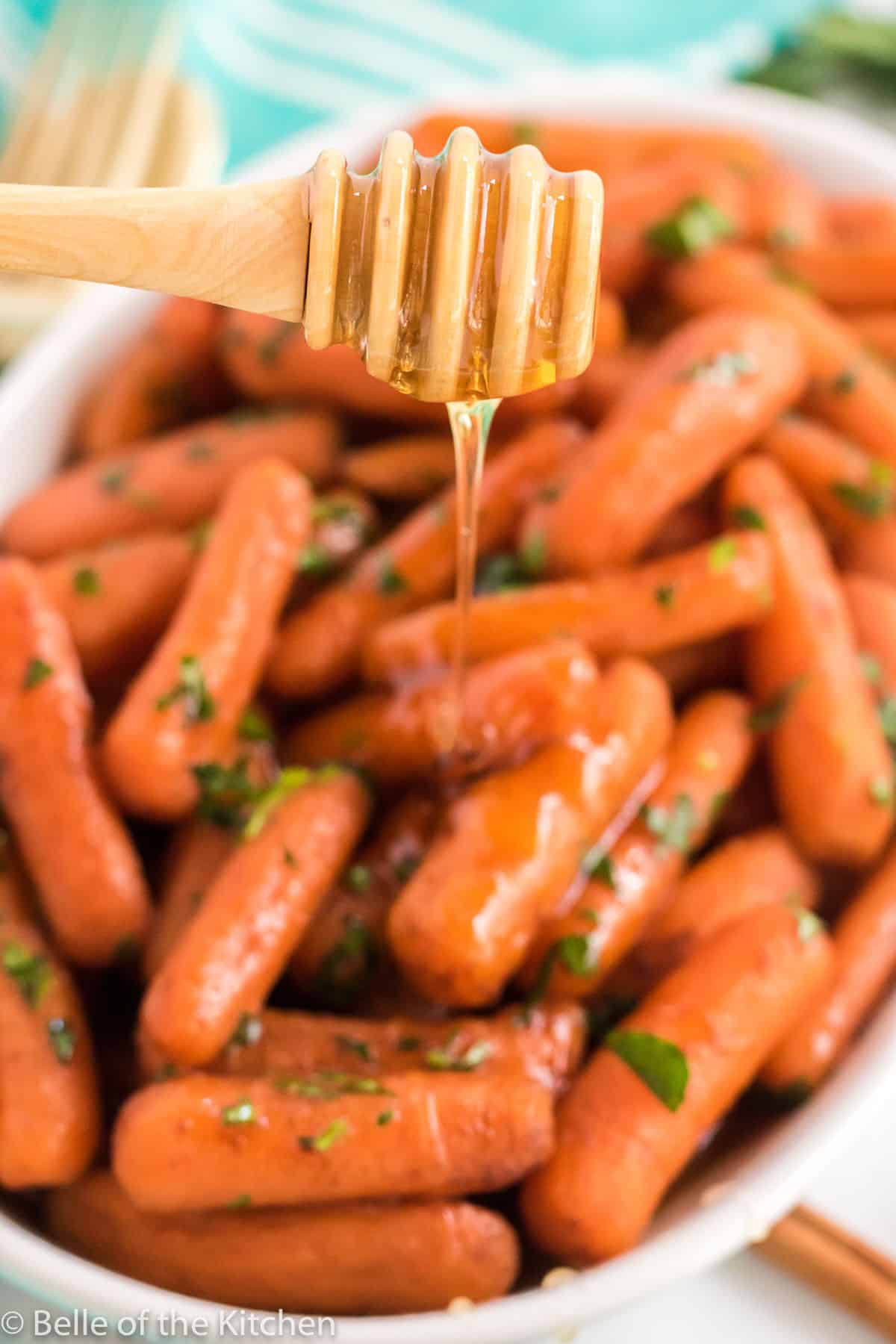 honey drizzled over carrots