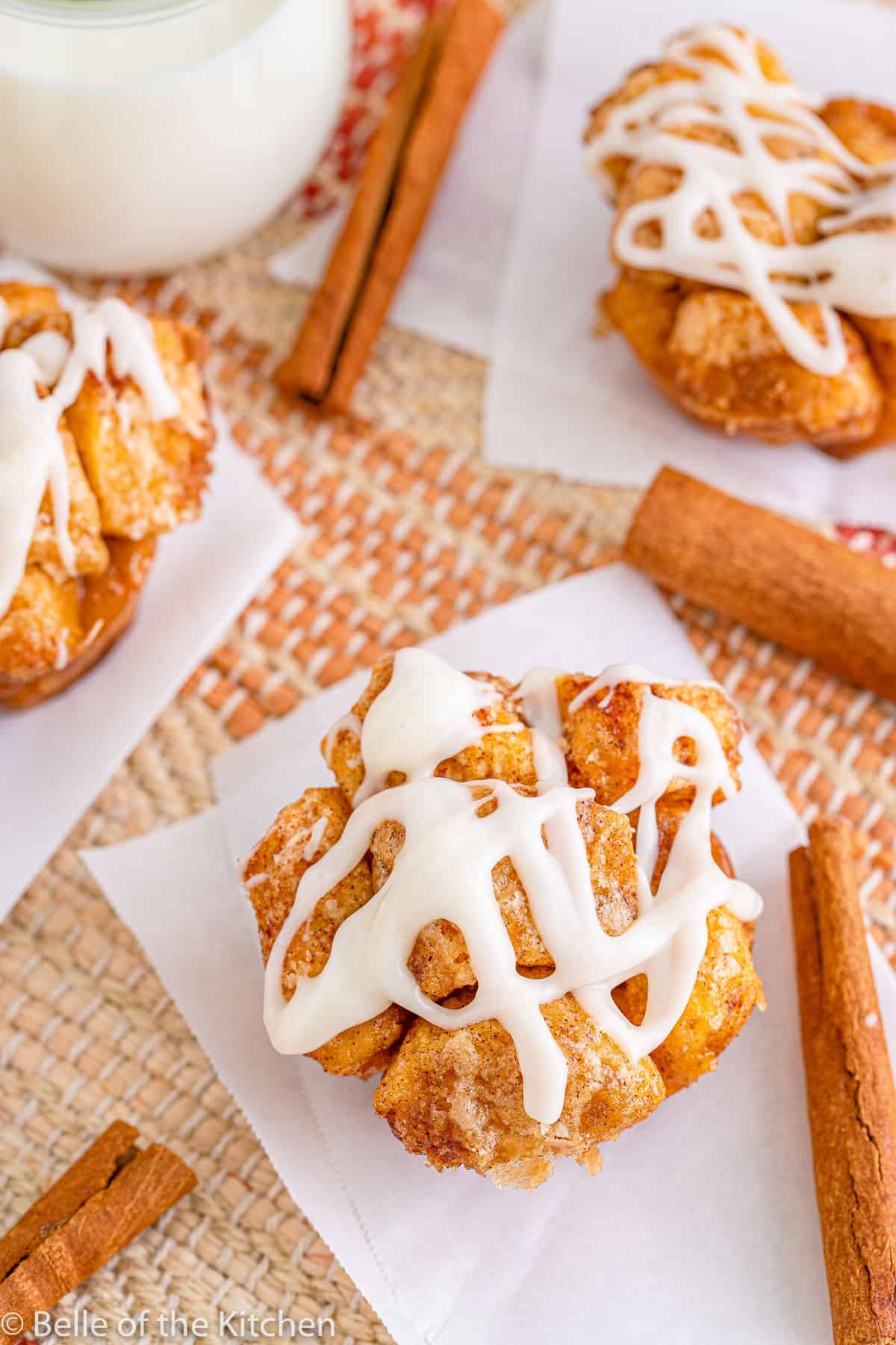 cinnamon roll muffins with glaze