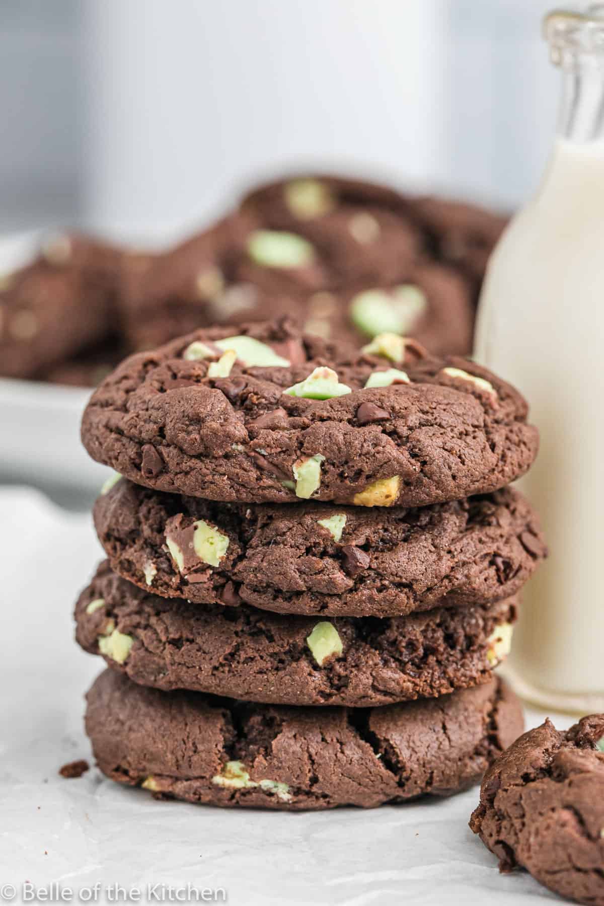 a stack of chocolate cookies