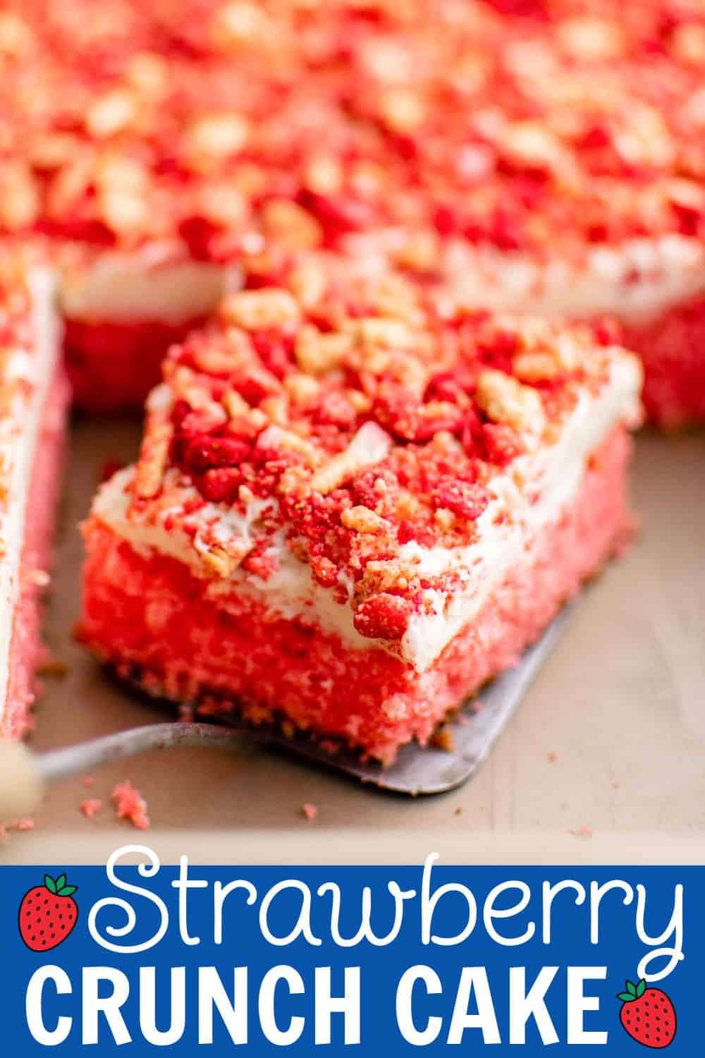 Strawberry Crunch Cake Belle of the Kitchen
