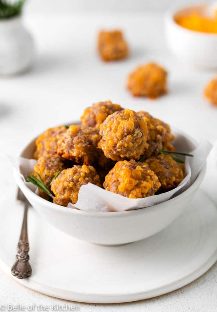 Bisquick Sausage Balls (3 Ingredients!) Belle of the Kitchen
