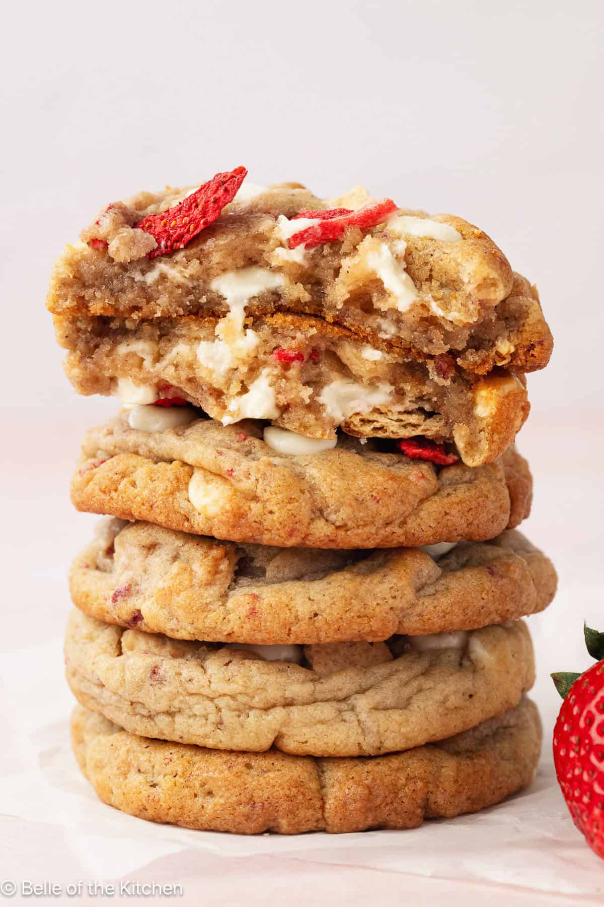 A stack of strawberry cheesecake cookies.